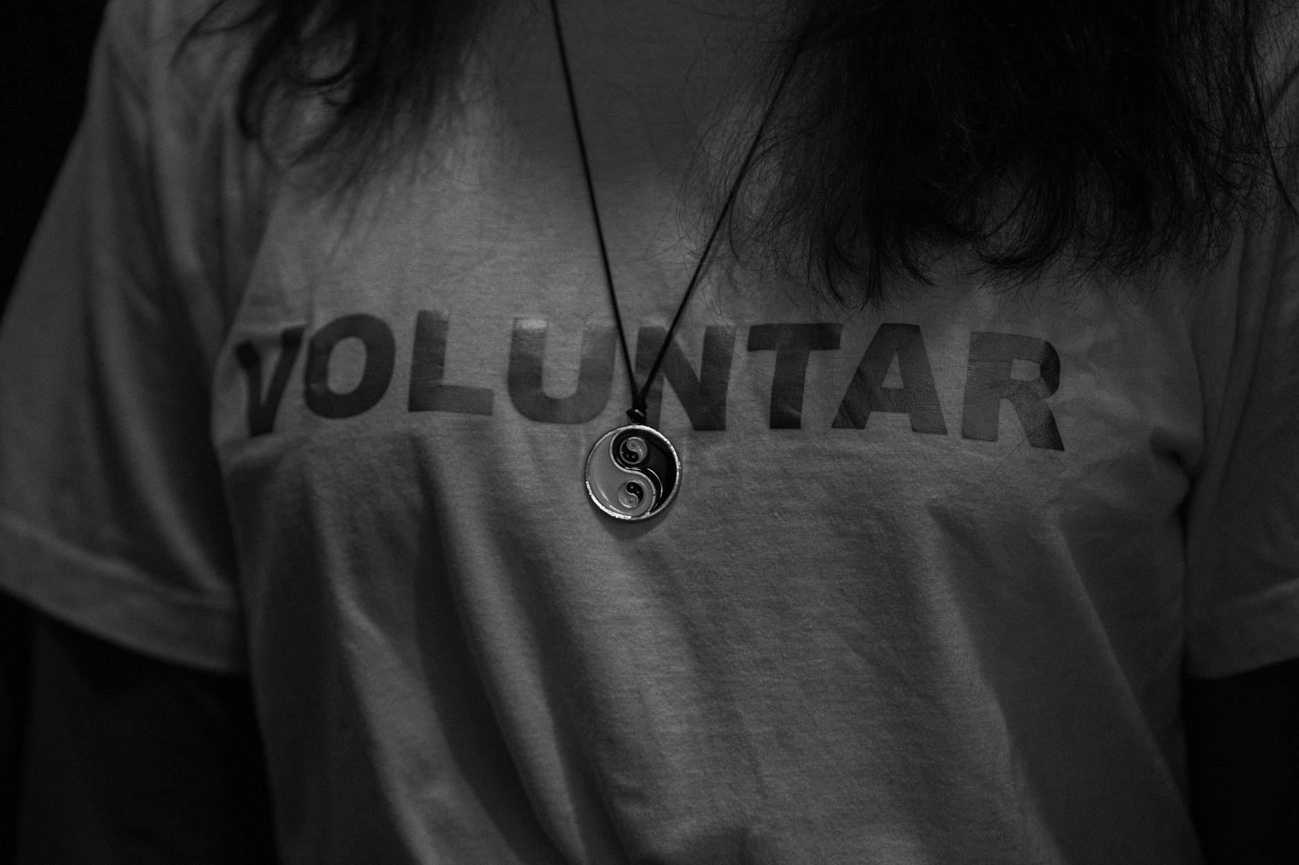 Istri yang bekerja dapat mengajukan gugatan cerai dengan memenuhi beberapa syarat tertentu yang ditetapkan oleh hukum yang berlaku di negara tersebut